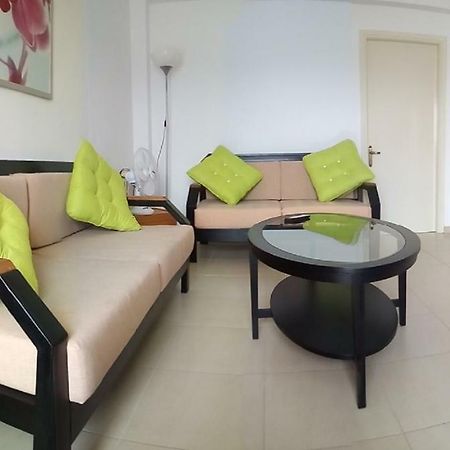 Fiona Seafront Apartments 尼基亚娜 外观 照片